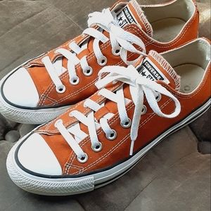 Womens Low Top Converse